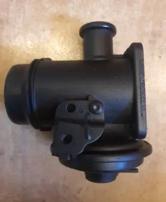 BMW 5 E39 EGR valve 72826402 031266 789999