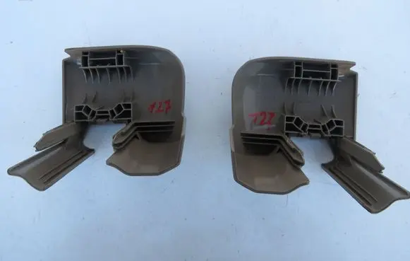 Volvo XC90 Front door seat control surround trim 