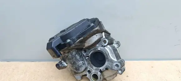 Mercedes-Benz E W212 EGR valve A6511400160