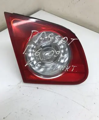 Volkswagen PASSAT B6 Tailgate rear/tail lights