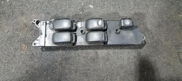 Mitsubishi Galant Electric window control switch mr252815 c8d-d232m
