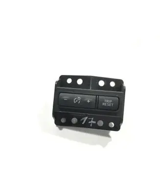 Nissan Qashqai Other switches/knobs/shifts 70125C
