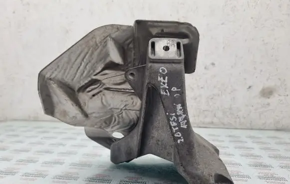 Seat Exeo (3R) Engine mounting bracket