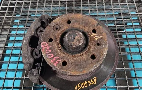 Mercedes-Benz Sprinter W901 W902 W903 W904 Front wheel hub spindle knuckle IMPRK1500358