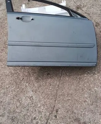 Volvo S40 Front door