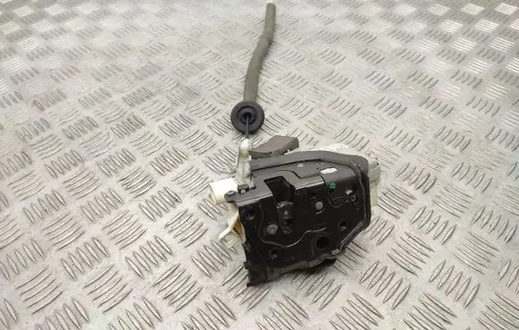 Audi A8 S8 D4 4H Front door lock 8J2837016C 4H2837886