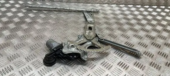 Toyota RAV 4 (XA40) Front door window regulator with motor