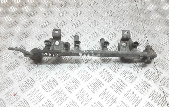 Mazda 323 Fuel injectors set 1955003110
