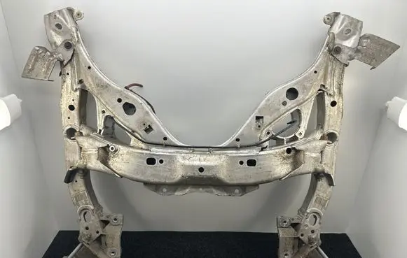 BMW 6 F12 F13 Front subframe 6797643 1100420 6796693