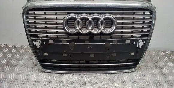 Audi A4 S4 B7 8E 8H Front grill 8E0853651J