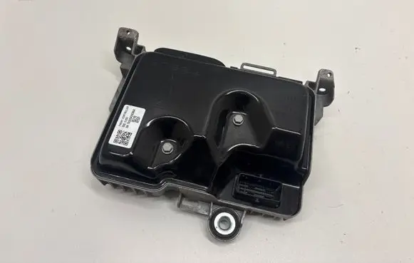 Tesla Model Y Central body control module 156923600A TG3220420038G4 ASY156930300A