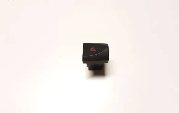 Hyundai Santa Fe Hazard light switch 9379026000 864W0140