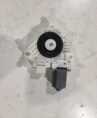 Mercedes-Benz E W213 Front door window regulator motor A2139069501 C53177101 0000205441