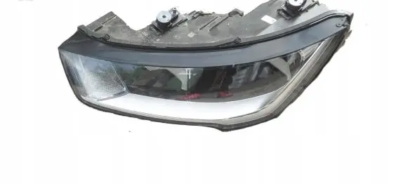 Audi A1 Headlight/headlamp