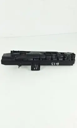 BMW 1 E82 E88 Radiator mount bracket 7524914 17107524914