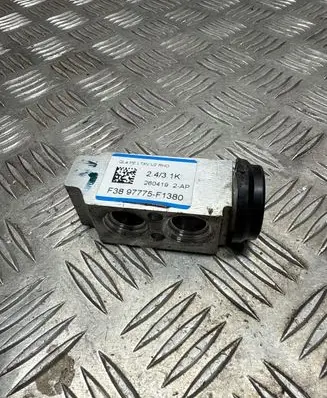 KIA Sportage Air conditioning (A/C) expansion valve 97775F1380 2604192AP