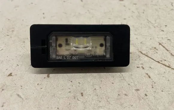 BMW 5 F10 F11 Number plate light 7193293