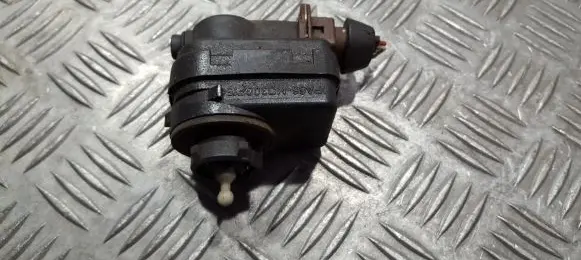Peugeot 406 Headlight level adjustment motor 