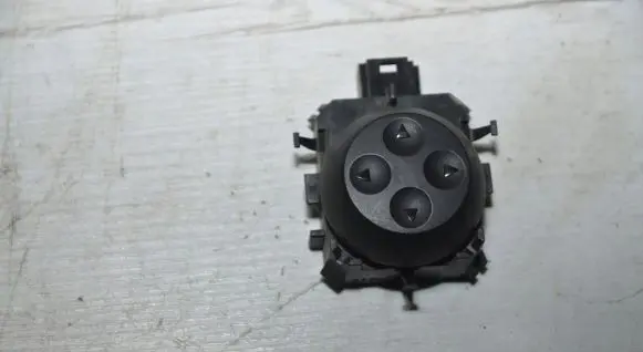 Mercedes-Benz R W251 Seat control switch A2048702528