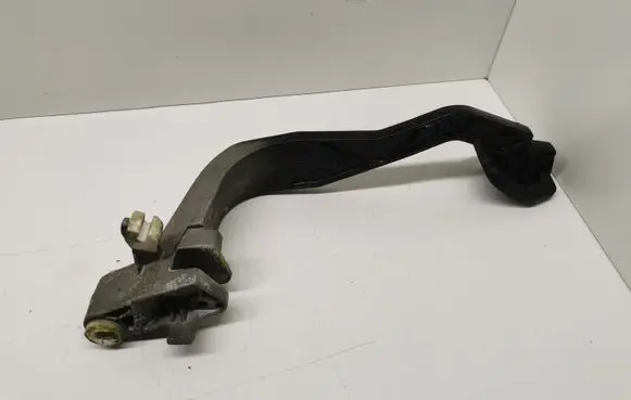 Clutch pedal