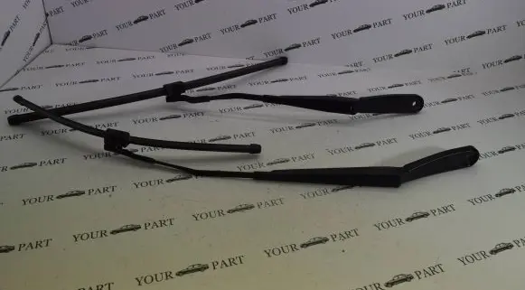 BMW X3 F25 Front wiper blade arm 7213271 7213272
