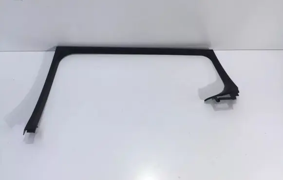Nissan Leaf II (ZE1) Rear door window/glass frame 822D45SL2A
