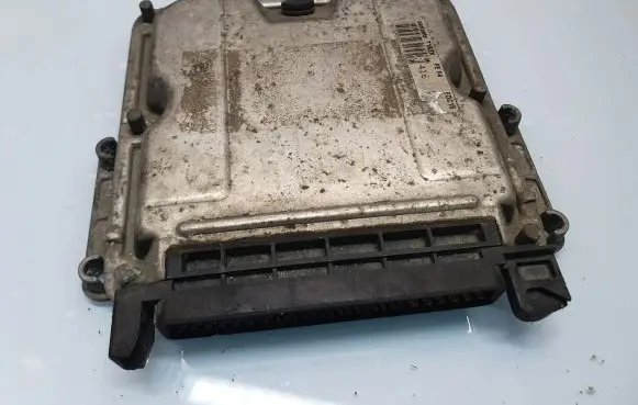 Citroen Xsara Picasso Engine control unit/module 9637089980 0281010250