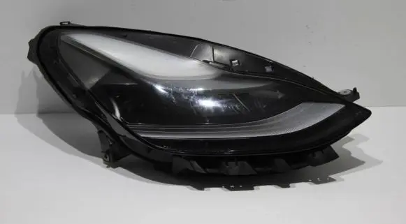 Tesla Model 3 Headlight/headlamp 151495300C 01531952 CJX2125100772