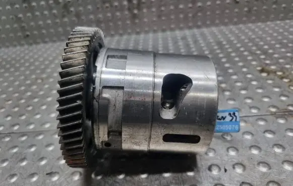 Mercedes-Benz E W212 Oil pump A6511810312