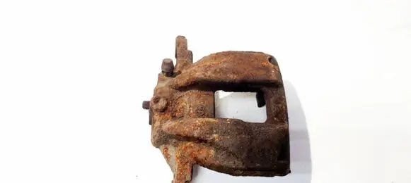 Honda CR-V Front brake caliper