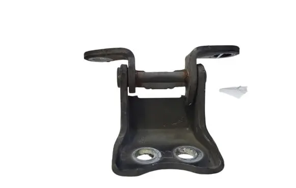 Honda CR-V Front door upper hinge