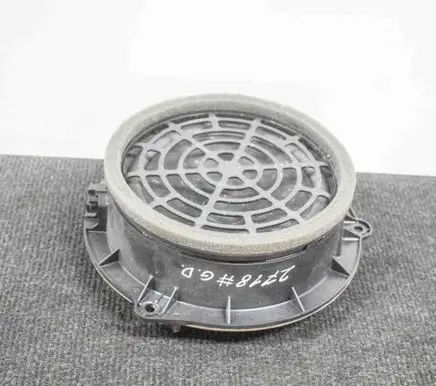 Audi A7 S7 4G Rear door speaker