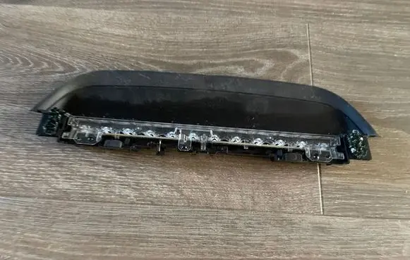 BMW 3 G20 G21 Third/center stoplight 90114203