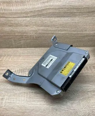 Toyota Prius (XW20) ABS control unit/module 8954047100 8665220010