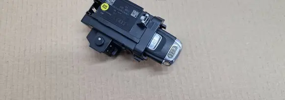 Audi A4 S4 B8 8K Ignition lock 8K0909131C