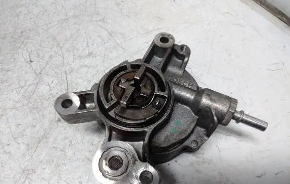Ford Galaxy Vacuum pump D1651A 2610S