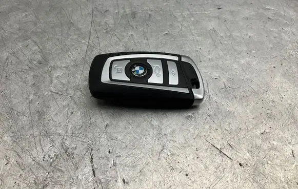 BMW 7 F01 F02 F03 F04 Ignition key/card 