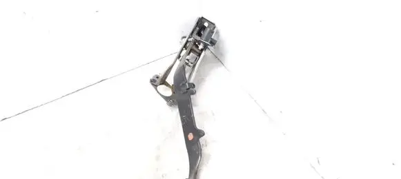 Toyota Avensis T250 Clutch pedal 
