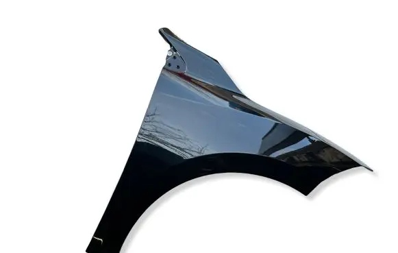 Renault Megane III Fender 8200993339