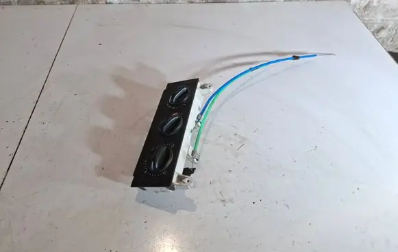 Renault Kangoo I Climate control unit 9041701917