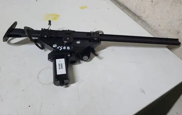 Mercedes-Benz E C207 W207 Seat belt adjustment motor A2078600457
