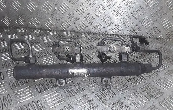 Citroen C6 Fuel main line pipe