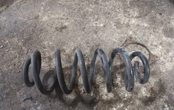 Audi A6 S6 C7 4G Rear coil spring