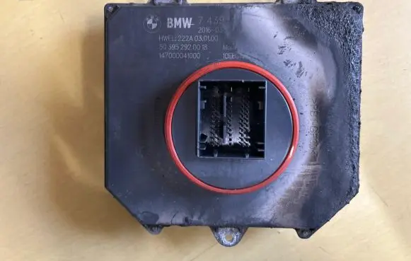 BMW 7 G11 G12 LED ballast control module 7439095