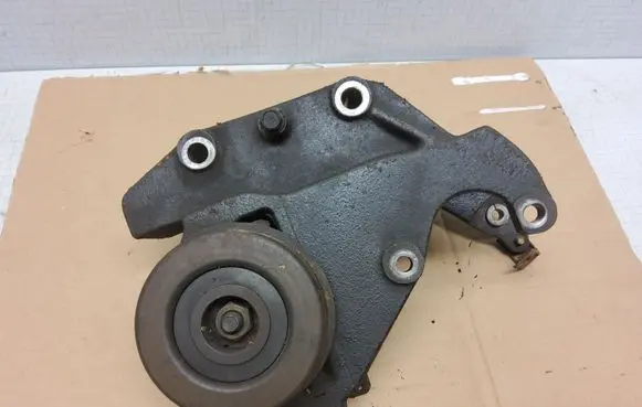 Mitsubishi Space Wagon Other engine bay part