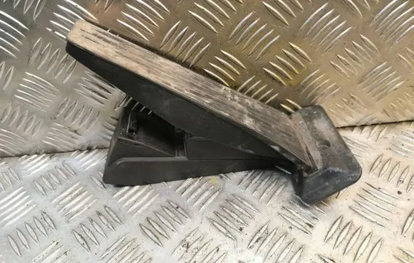 BMW Z4 E89 Accelerator throttle pedal 6860785