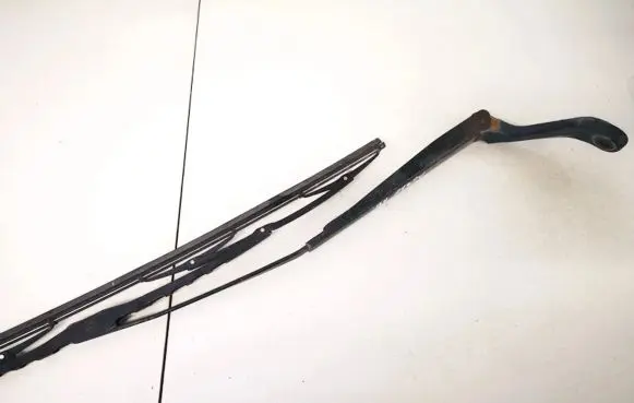 Volkswagen Sharan Front wiper blade arm 7m1955410 99vw17526baw