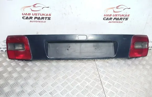 Volvo S40, V40 Tailgate trim 29262001 30862