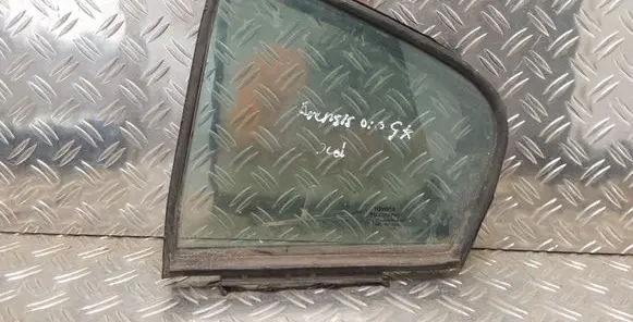 Toyota Avensis T270 Rear vent window glass 43R001583