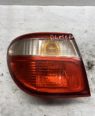 Nissan Almera N16 Rear/tail lights 011151908